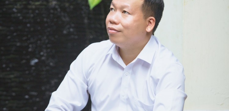 THƠ KỆ CỦA TRUTH